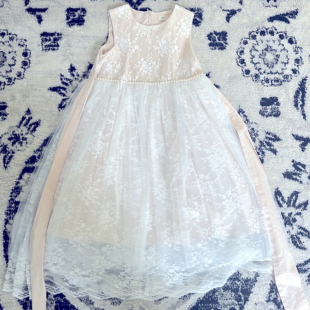 Mae Li Rose Lace and Tule Dress fully lined, Girls Size 6